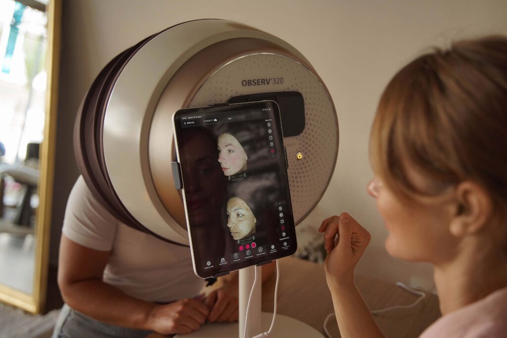 Valoración facial con tecnología OBSERV 320 en Facebar